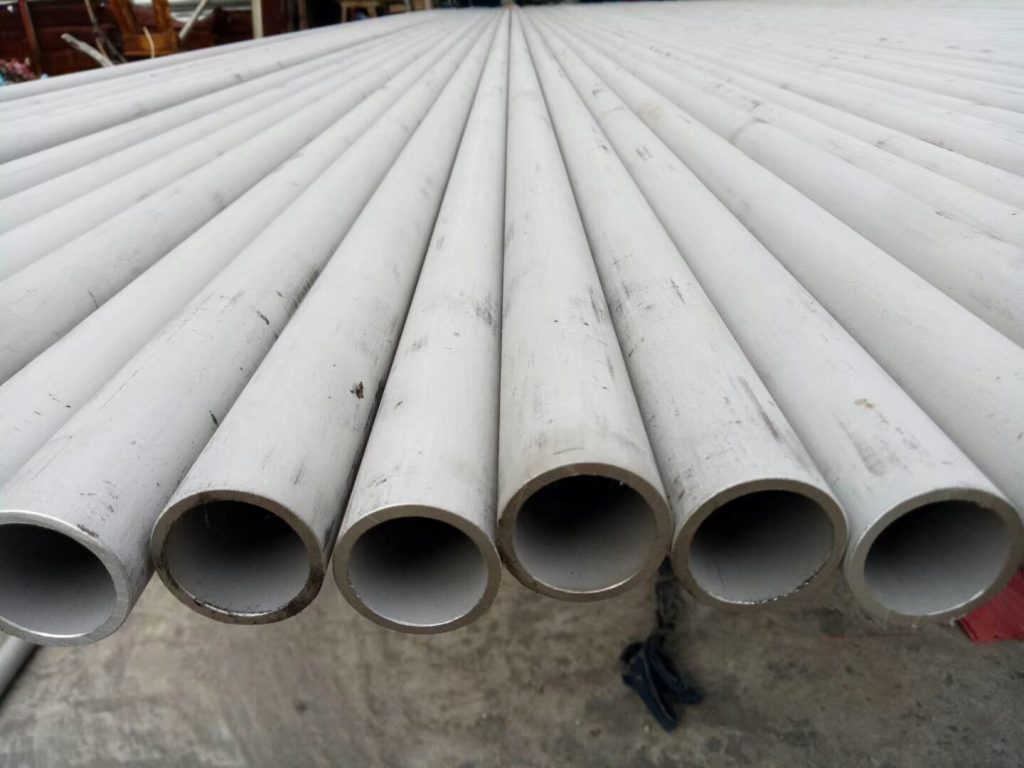 Astm A Heat Exchanger Boiler Steel Pipe Lined Pipe Clad Pipes