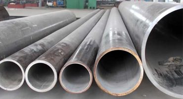 Weld Overlay Clad Pipe